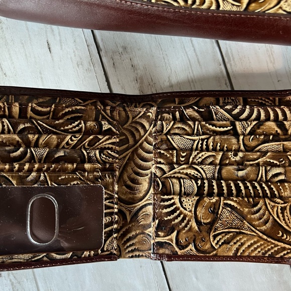 BRAHMIN Tan Trellis Satchel And Matching Wallet - Picture 11 of 15